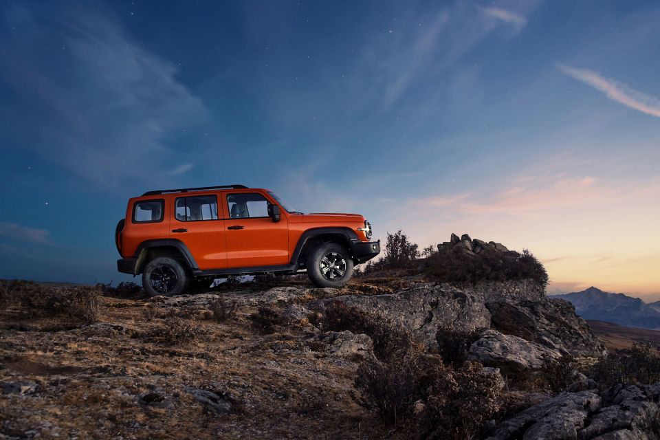 ТАНК 300 Adventure